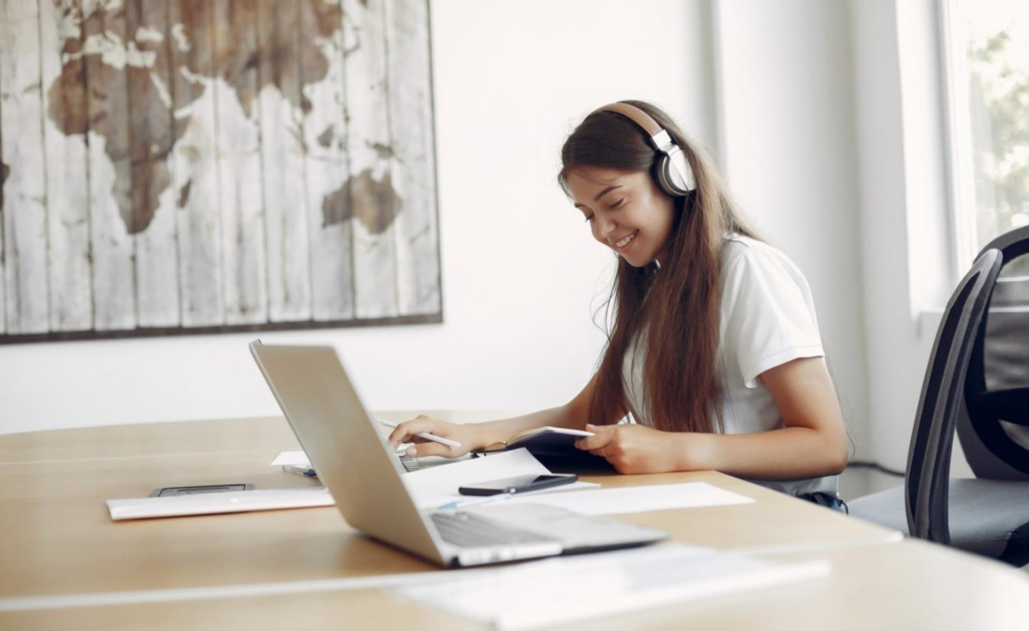 Investment portfolio analysis and financial planning documents